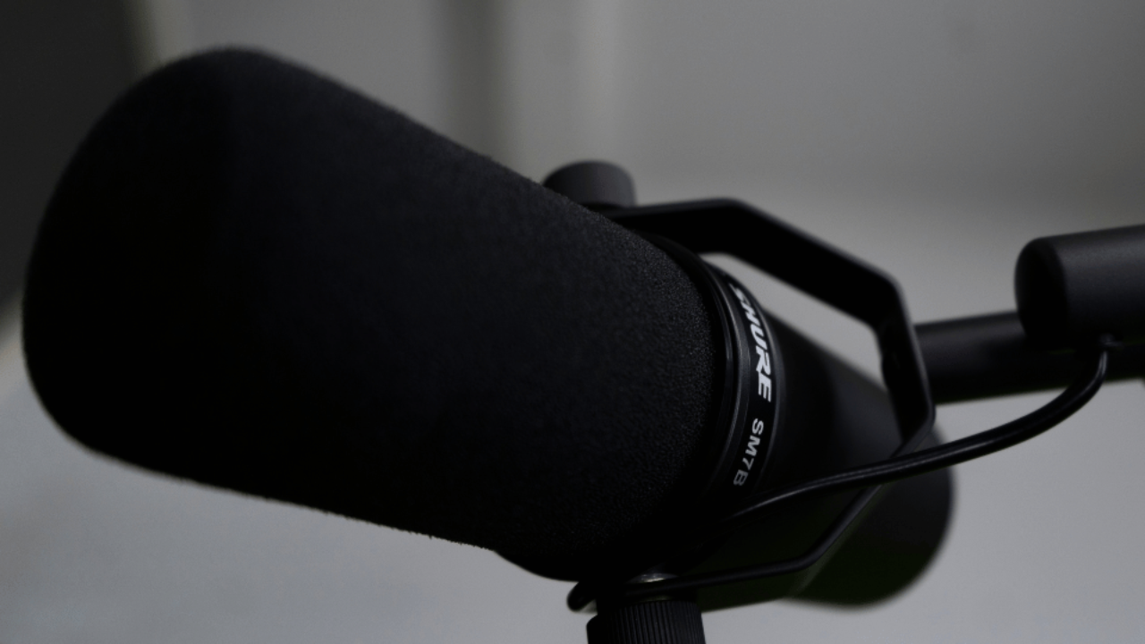 The Origins of the Shure SM7B the Best Mic in the World 